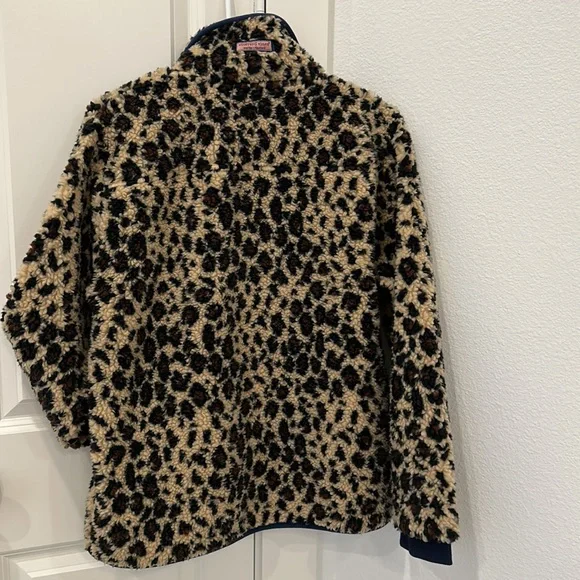 vineyard vines Leopard Print Sherpa SuperShep